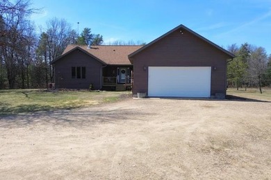 Spacious Country Ranch on 10 Acres near Castle Rock Lake! This - photo 48