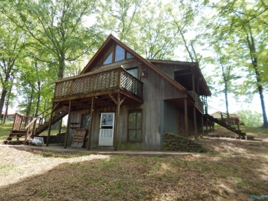 Lake Home For Sale in Gaylesville, Alabama