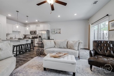 Welcome home to this beautiful 3-bedroom, 2.5-bath end-unit - photo 9