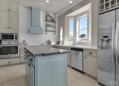 This is a beautiful updated Ariola Drive house with unrestricted - photo 4