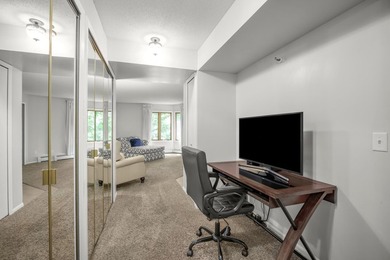Welcome home to luxury, resort-style living at Glen Atrium - photo 13