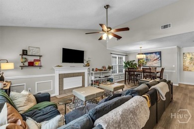 THE PERFECT LOCATION!!! YOU CAN LIVE WITHIN A 10 MINS DRIVE TO - photo 8