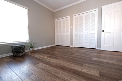 Woodcrest Renaissance Completed! Discover this inviting