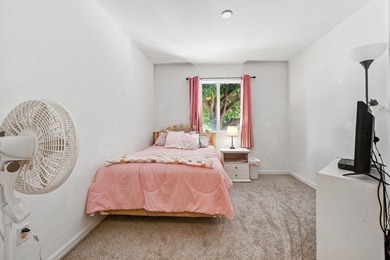 Welcome to this charming 3-bedroom, 2.5-bathroom townhouse - photo 19