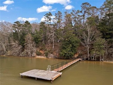 PRIVATE LAKEFRONT RETREAT WITH DEEP-WATER DOCK, GUEST APARTMENT - photo 5