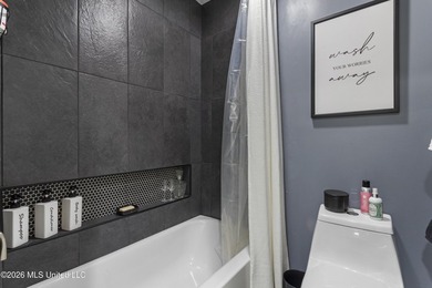 Stunning Bayou View Beauty with Custom Features & Entertainer's - photo 37