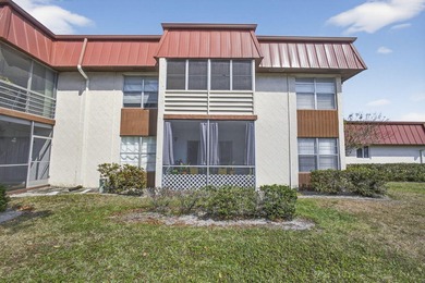 Welcome to this charming first-floor 1BR/1.5BA condo with - photo 40