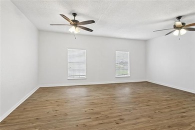 Excellent location in Mandeville with easy access to Causeway - photo 7