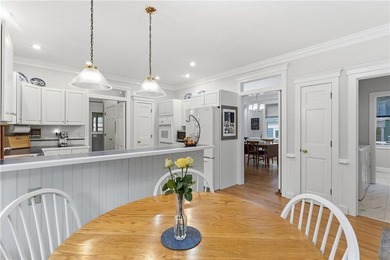BEAUTIFUL CUSTOM BUILT HOME ON A CUL-DE-SAC WITH 1.6 ACRES OF - photo 20