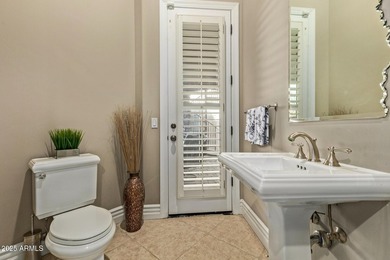 Custom 4600 sq.ft. contemporary masterpiece situated on a corner - photo 28