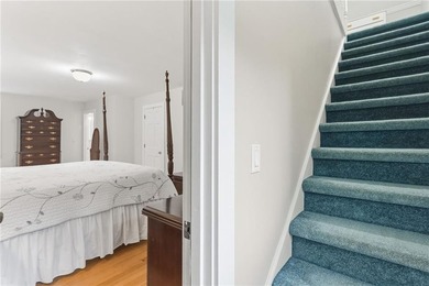 BEAUTIFUL CUSTOM BUILT HOME ON A CUL-DE-SAC WITH 1.6 ACRES OF - photo 29