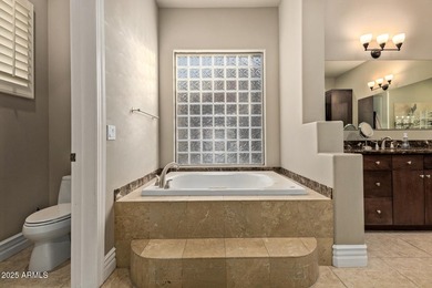 Custom 4600 sq.ft. contemporary masterpiece situated on a corner - photo 32
