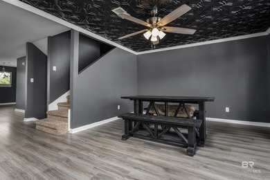 Spacious 4 bedroom WATERFRONT TOWNHOME with LARGE DEEDED - photo 33