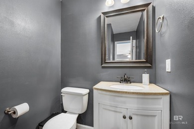 Spacious 4 bedroom WATERFRONT TOWNHOME with LARGE DEEDED - photo 34