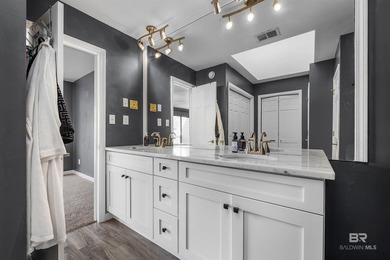 Spacious 4 bedroom WATERFRONT TOWNHOME with LARGE DEEDED - photo 41