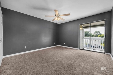 Spacious 4 bedroom WATERFRONT TOWNHOME with LARGE DEEDED - photo 42