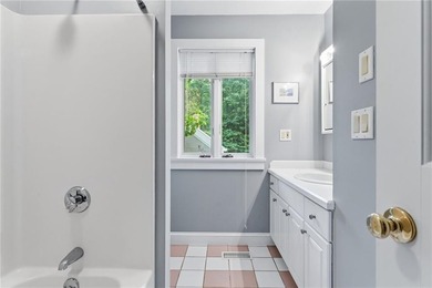 BEAUTIFUL CUSTOM BUILT HOME ON A CUL-DE-SAC WITH 1.6 ACRES OF - photo 42