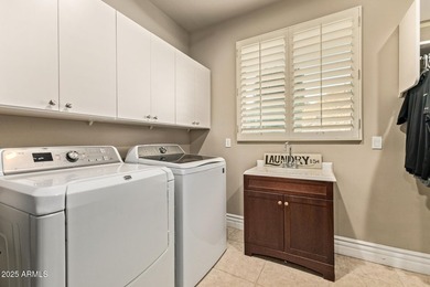 Custom 4600 sq.ft. contemporary masterpiece situated on a corner - photo 43