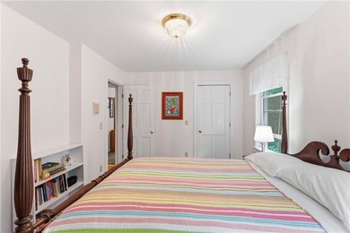 BEAUTIFUL CUSTOM BUILT HOME ON A CUL-DE-SAC WITH 1.6 ACRES OF - photo 45