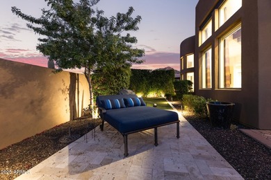Custom 4600 sq.ft. contemporary masterpiece situated on a corner - photo 50