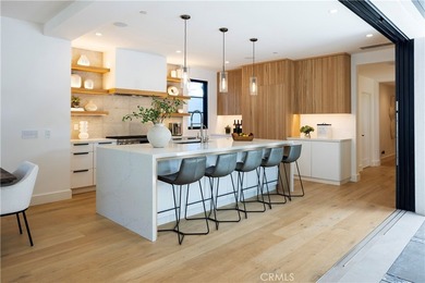Offered for the first time, this exceptional custom residence is - photo 4