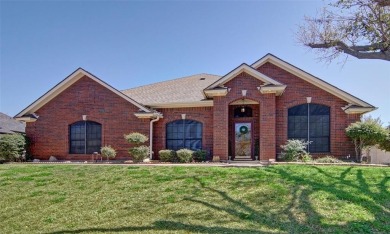 Lake Home For Sale in Fort Worth, Texas