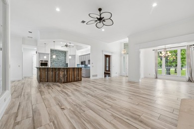 Experience resort-style living in this exceptional estate - photo 7