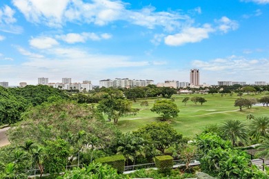 SPECTACULAR OCEAN AND GOLF COURSE VIEW FROM THIS RARELY - photo 1