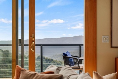 Breathtaking, unobstructed canyon & mountain views from nearly - photo 12