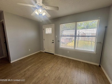This charming 3 Bedroom/2 Bathroom Cottage-style home is nestled - photo 13