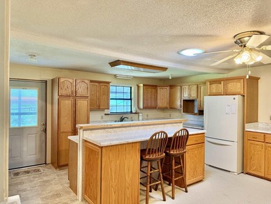 Take advantage of this great deal and have your own lake cottage - photo 14