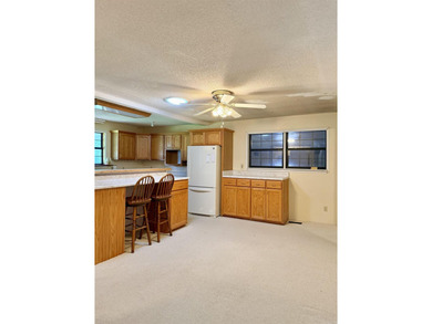 Take advantage of this great deal and have your own lake cottage - photo 16