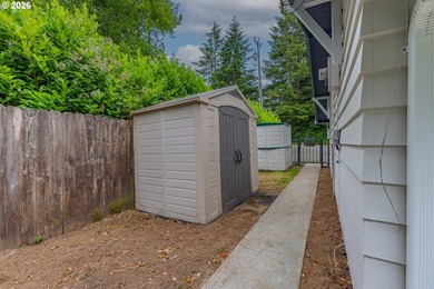 Experience the best of country living in this custom-built, 2 - photo 30