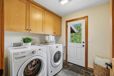 Breathtaking, unobstructed canyon & mountain views from nearly - photo 31
