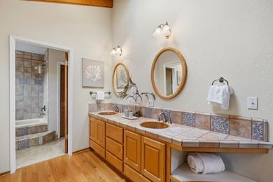 Breathtaking, unobstructed canyon & mountain views from nearly - photo 39