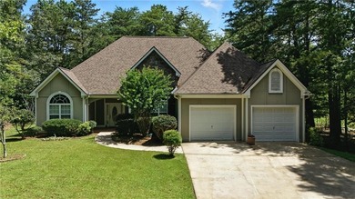 Lake Lanier Home For Sale in Dawsonville Georgia