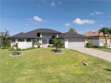 Cape Coral Lakes Area Home For Sale in Cape Coral Florida