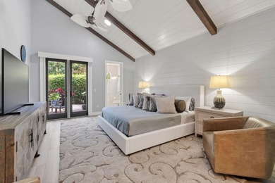 Light, bright, airy, and just 224 steps from the front door to - photo 13