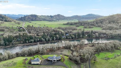 North Umpqua River Home For Sale in Roseburg Oregon