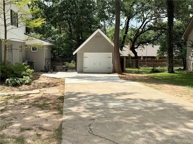 If you've been looking for an updated, charming, and spacious - photo 31