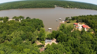 Lake living with lots of space!! WATERFRONT property, a GUEST - photo 48