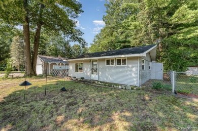 Lake Home For Sale in Houghton Lake, Michigan