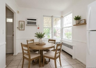Welcome to this beautifully maintained all-brick multi-family - photo 11