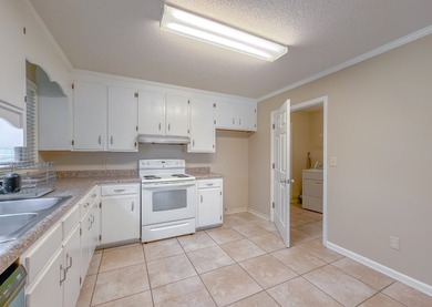 BRICK BEAUTY ON 0.5 ACRES! Welcome home to this charming - photo 11