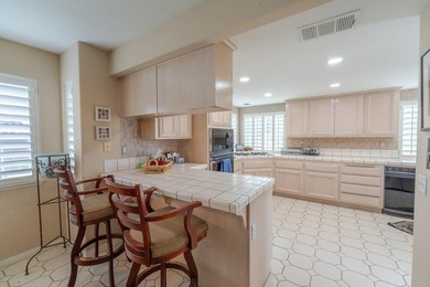 Spectacular Furnished Home. This beautiful four(4) bedroom - photo 13