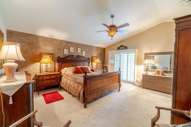 Spectacular Furnished Home. This beautiful four(4) bedroom - photo 25