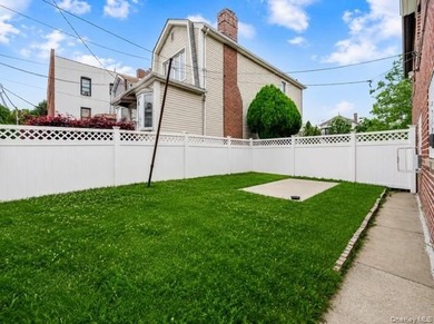 Welcome to this beautifully maintained all-brick multi-family - photo 29