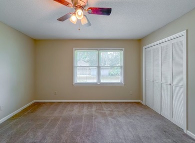 BRICK BEAUTY ON 0.5 ACRES! Welcome home to this charming - photo 34