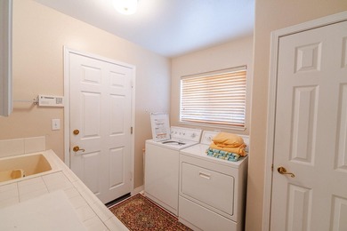 Spectacular Furnished Home. This beautiful four(4) bedroom - photo 36
