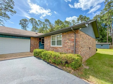 BRICK BEAUTY ON 0.5 ACRES! Welcome home to this charming - photo 46